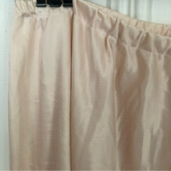 Vintage Dainty Blush Lace Trim Midi Slip Skirt Medium - Picture 1 of 6